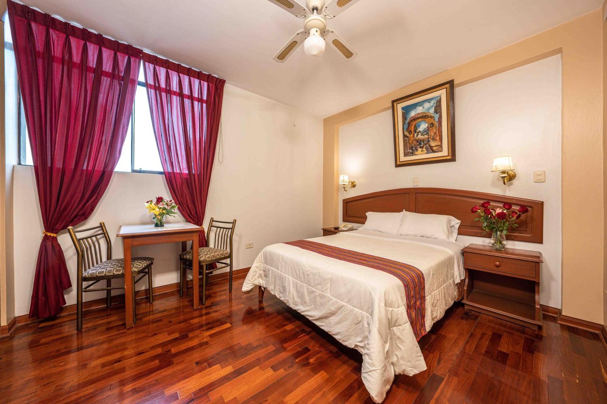 Hotel Manhattan Inn Airport リマ エクステリア 写真
